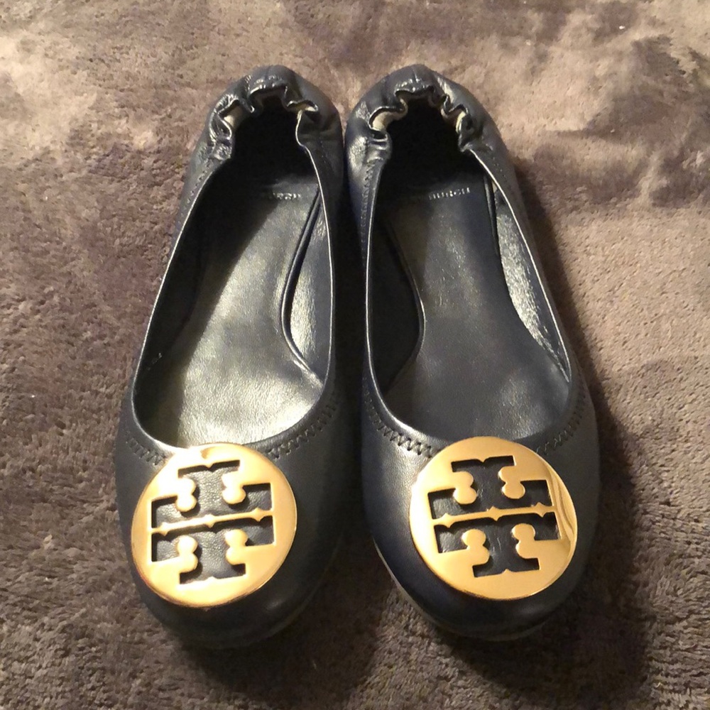 Never been worn Tory Burch Reva Ballet Flats